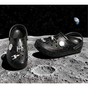 NWT Star Wars Crocs Off Court Clog Glow in the Dark - Black - M6/ W8 (24.6 cm)